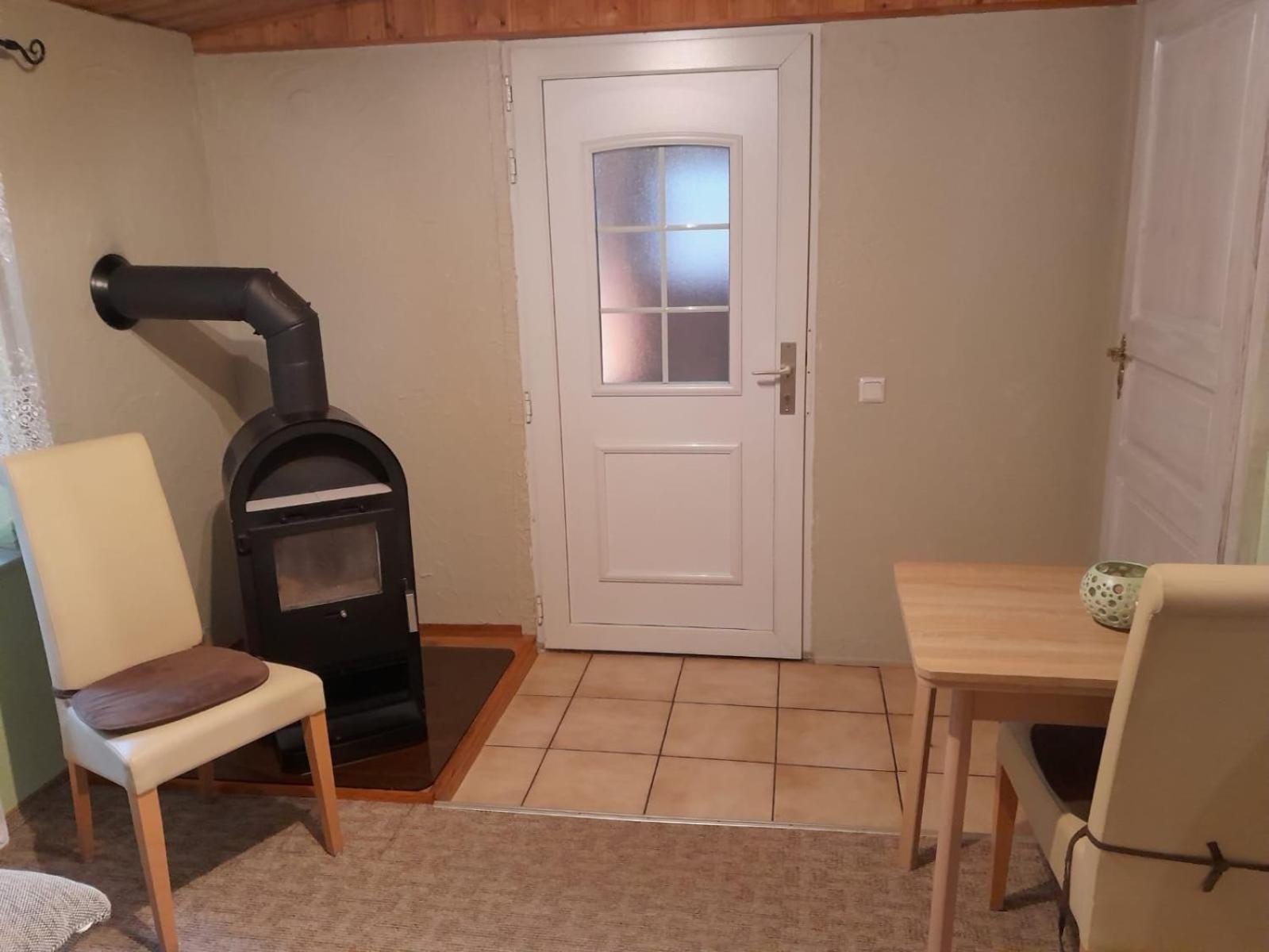 לובנאו Gemuetliche Ferienwohnung Loebert מראה חיצוני תמונה